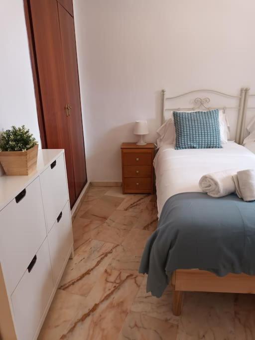 Apartamento Puerta Real Sevilla Eksteriør bilde